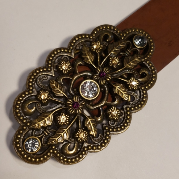 Bronze detail buckle brown belt - Picture 6 of 6